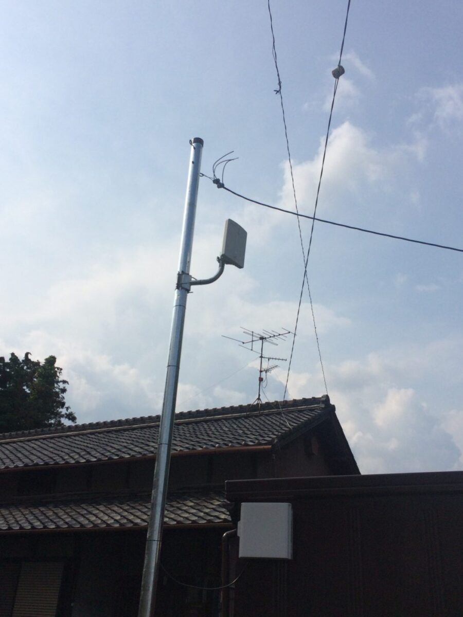 岐阜県海津市一戸建て事務所 システムポールへのテレビアンテナ工事 スターアンテナ