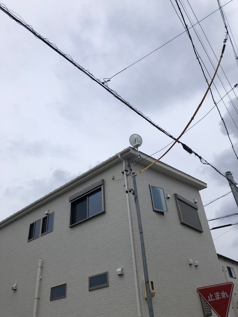 名古屋市千種区の新築に4K8K放送対応BSと小型地デジアンテナ取り付け工事
