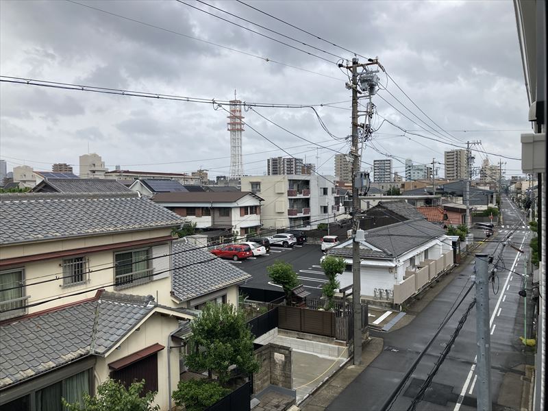 名古屋市昭和区の3階建て新築に屋根裏テレビアンテナ取り付け工事