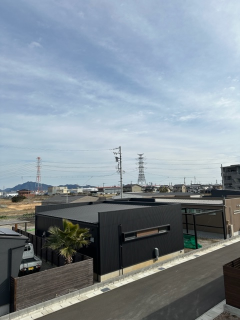岐阜市下西郷のとても電波の弱い地域での壁面デザインアンテナ新築工事