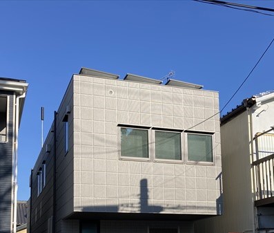 名古屋市瑞穂区姫宮町の太陽光がある新築でのユニコーンアンテナ工事
