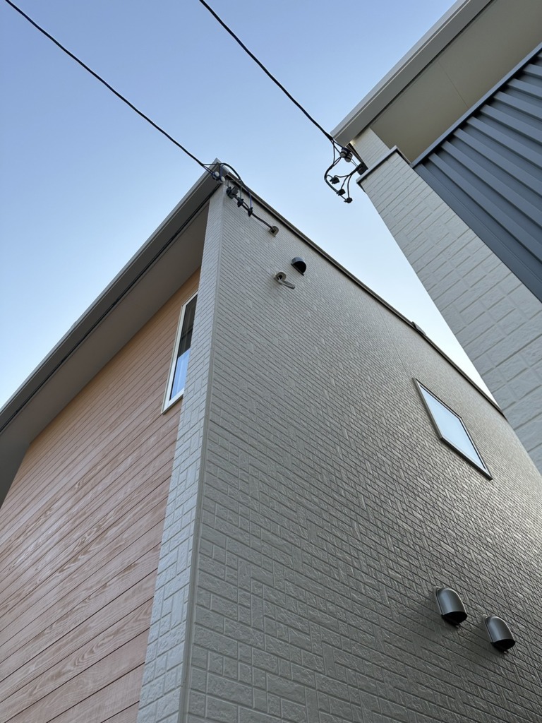 海部郡大治町鎌須賀の新築で目立ちにくい場所への八木式アンテナ工事