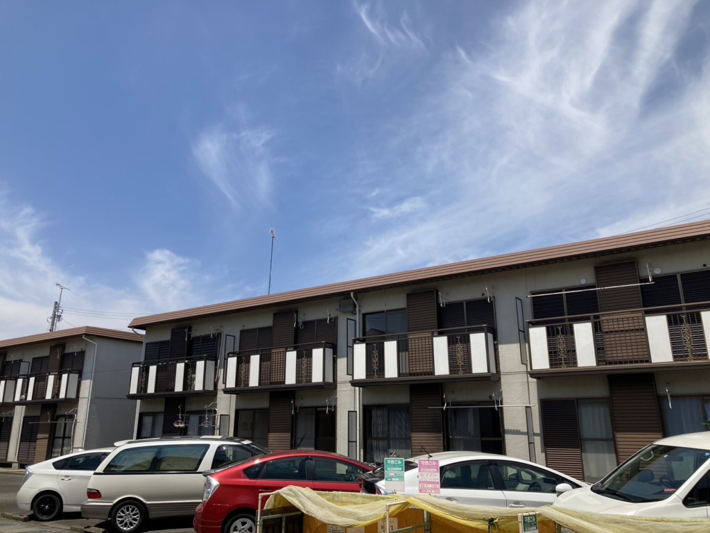 岡崎市森越町の既存住宅で建物の外観が気にならない地上波デジタル放送アンテナ工事