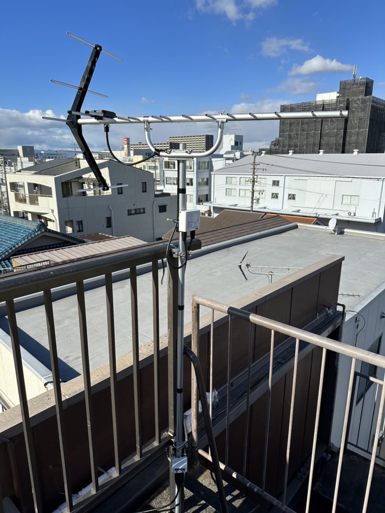 名古屋市中川区八熊通の3階建て既存住宅でケーブルテレビからアンテナへの切り替え工事