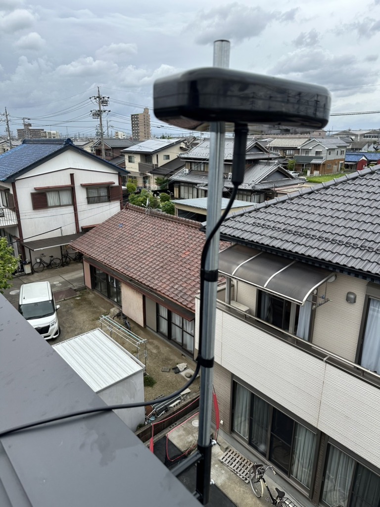 稲沢市稲島の新築でサイドベースを使った小型デザインアンテナ工事