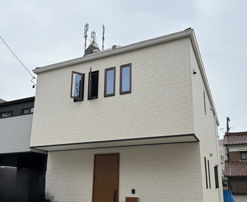 名古屋市港区津金の厳しい電波状況の新築での屋根裏アンテナ工事