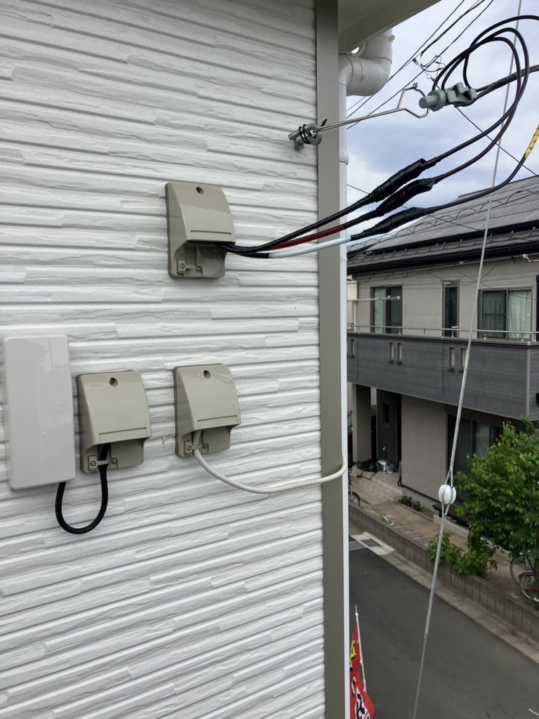 入間市上藤沢の新築に台風でも安心の地デジ屋根裏アンテナ工事