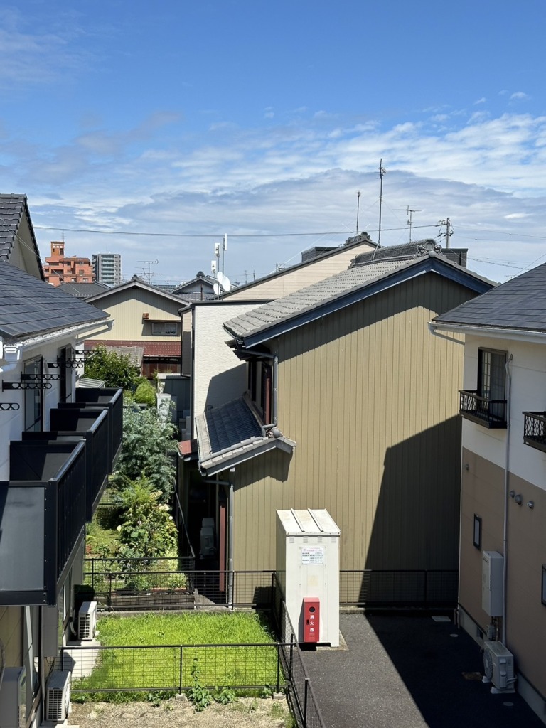 稲沢市稲葉の平屋新築でのデザインアンテナサイドベース工事