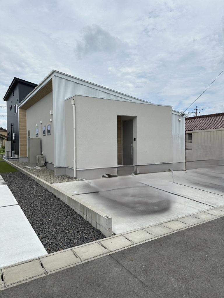 可児市下恵土の平屋住宅で八木式アンテナサイドベース工事