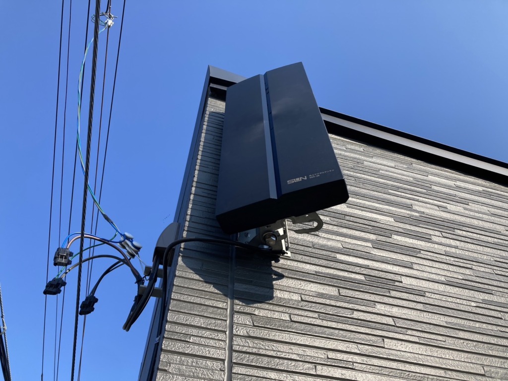 岡崎市矢作町の新築にブラック仕様のデザインアンテナ壁面工事