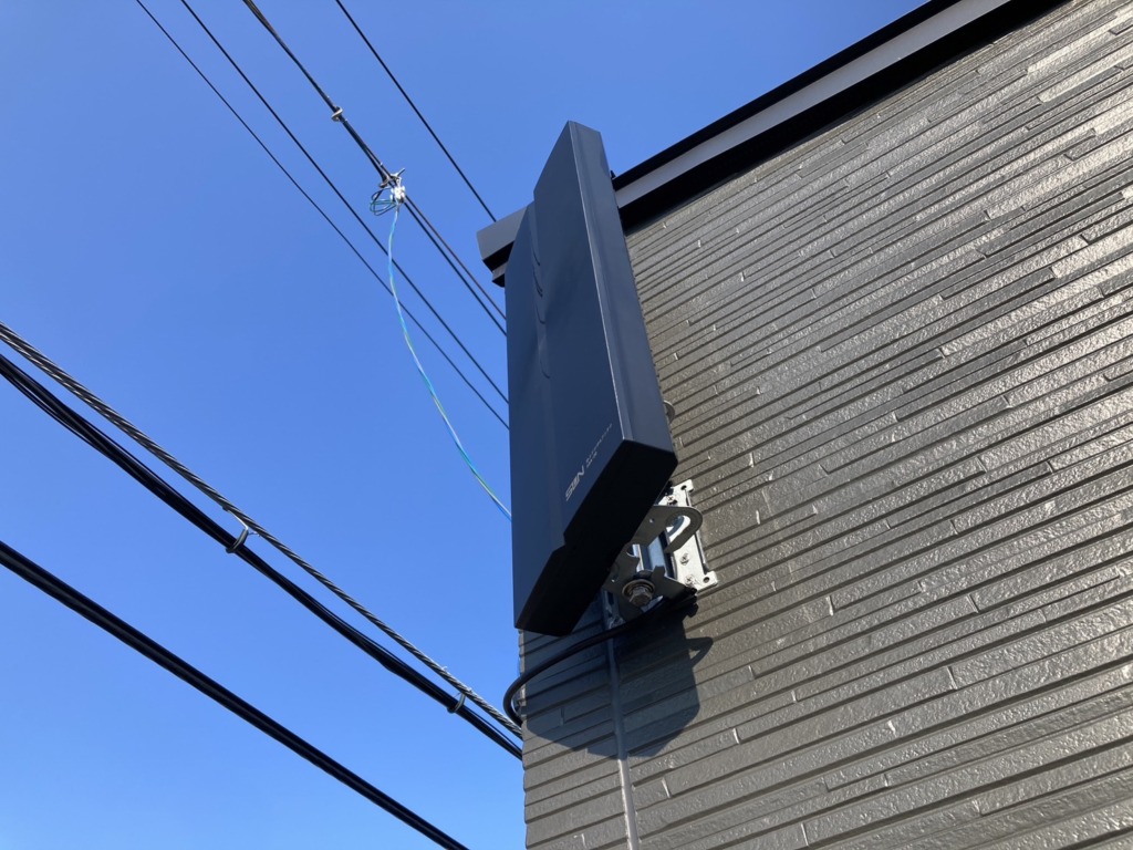 岡崎市矢作町の新築にブラック仕様のデザインアンテナ壁面工事