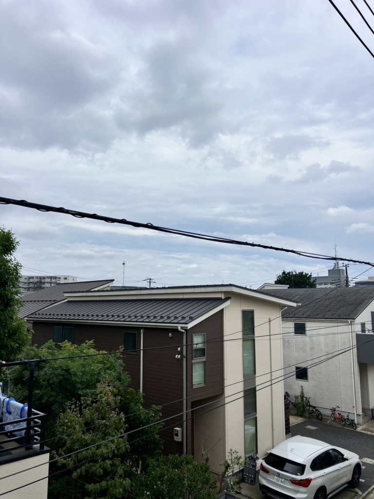 西東京市泉町の新築に4K8K対応BSと地上波デザインアンテナ壁面工事