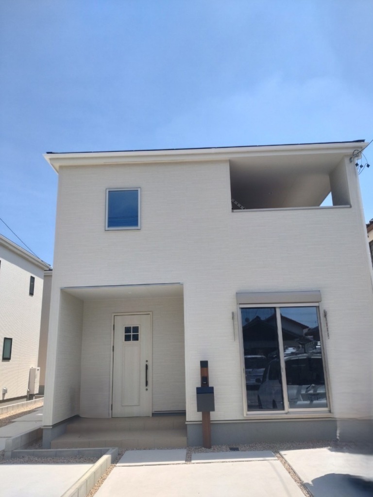 名古屋市緑区大高町の新築で外から見えない地デジ屋根裏アンテナ工事