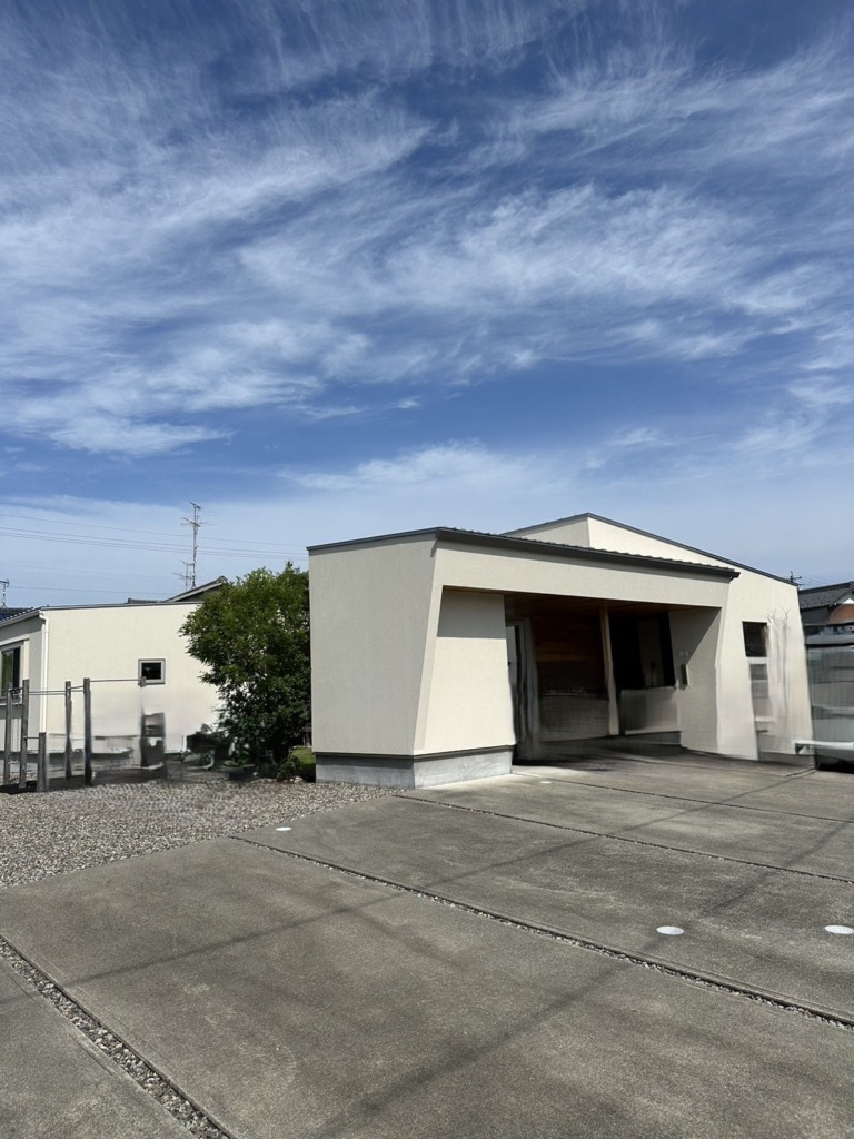 瑞穂市宮田でスッキリポールへの小型地上波デジタル放送テレビアンテナ工事