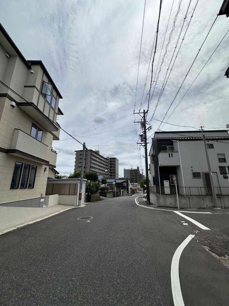 春日井市鳥居松町の新築で電波障害？がある環境での屋根裏アンテナ工事
