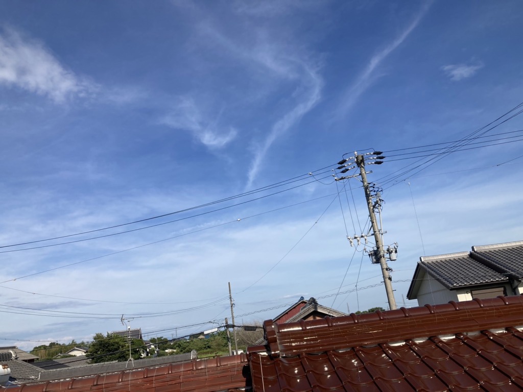 一宮市上祖父江の比較的電波の弱い新築にデザインアンテナ壁面工事