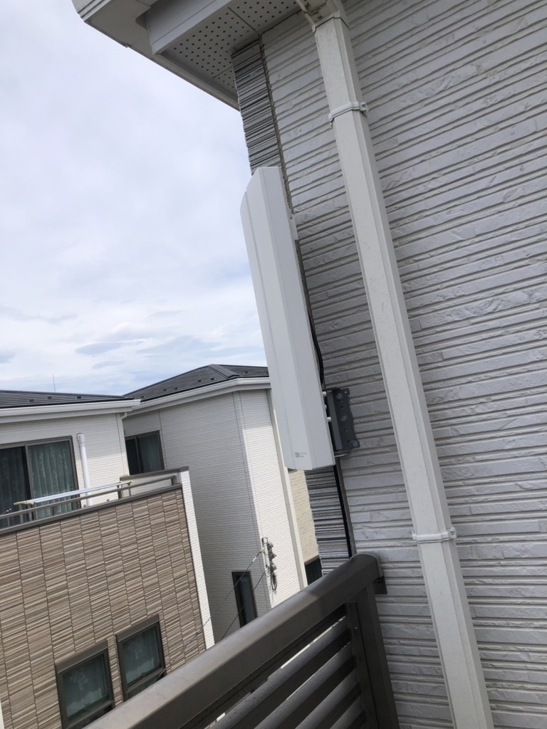 さいたま市浦和区岸町の3階建て住宅で光テレビから壁面デザインアンテナへの切り替え工事