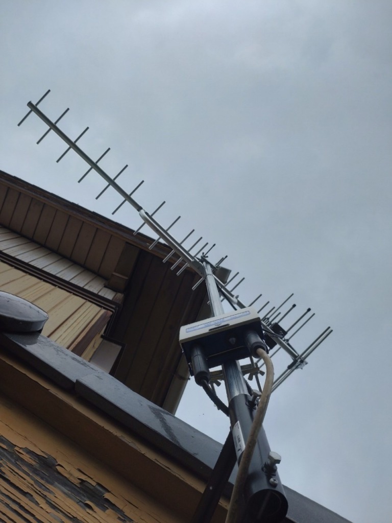 西尾市鶴城町の既存住宅で光テレビからアンテナへの切り替え工事