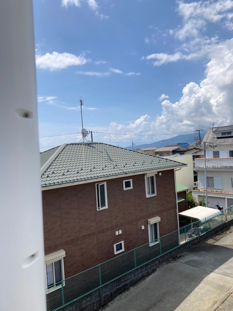 小田原市東町の新築にスタイリッシュなユニコーンアンテナ工事