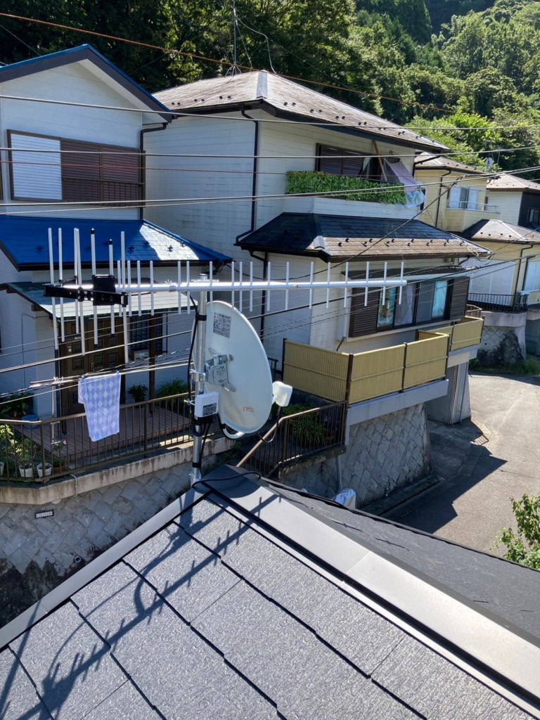 足柄下郡箱根町湯本の新築に4K8K放送対応BSと地デジアンテナ工事