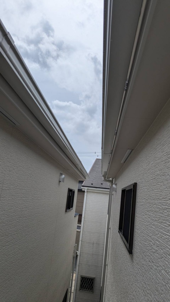 草加市旭町の新築に災害に強くお洒落なデザインアンテナ壁面工事