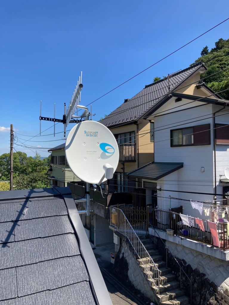足柄下郡箱根町湯本の新築に4K8K放送対応BSと地デジアンテナ工事
