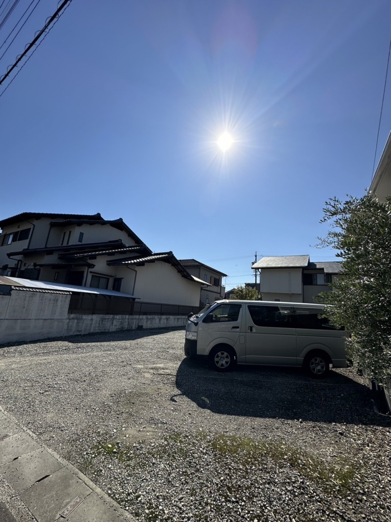 岩倉市稲荷町の既存住宅で光テレビから地デジ屋根裏アンテナ工事への切り替え工事