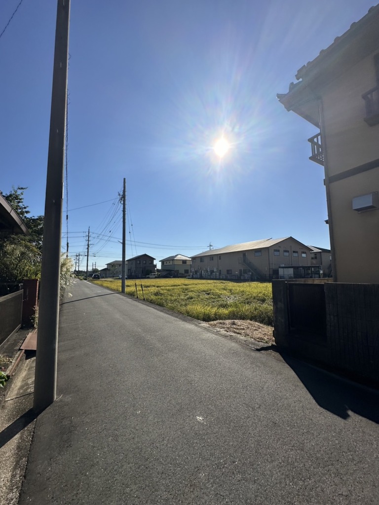 一宮市北方町北方の電波が弱い新築住宅での屋根裏アンテナ工事