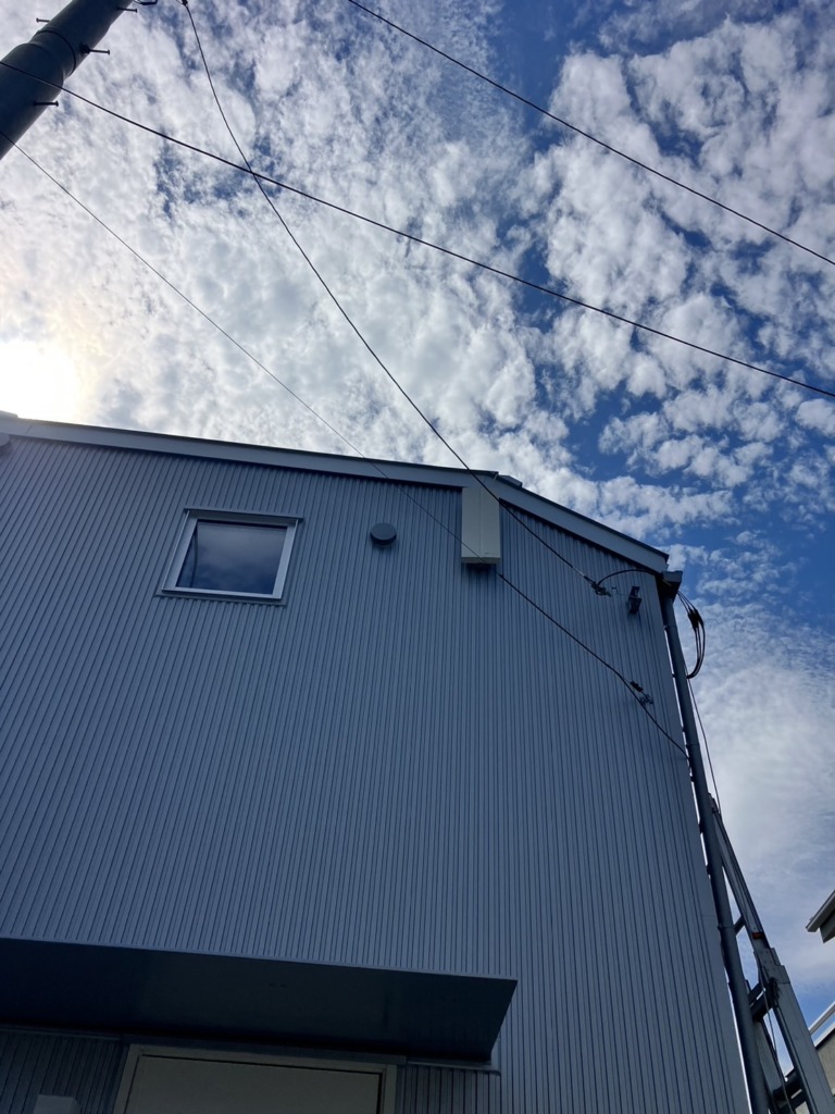 国分寺市東元町の新築にデザインアンテナ壁面工事