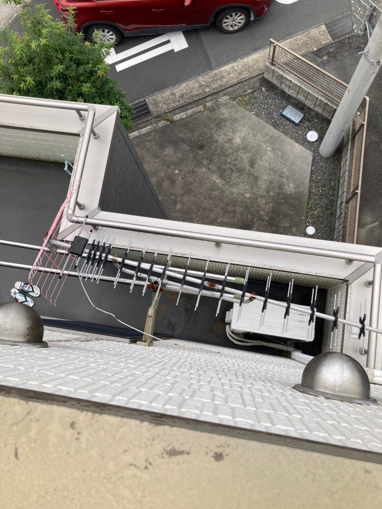富士市石坂の既存住宅でアンテナ交換工事