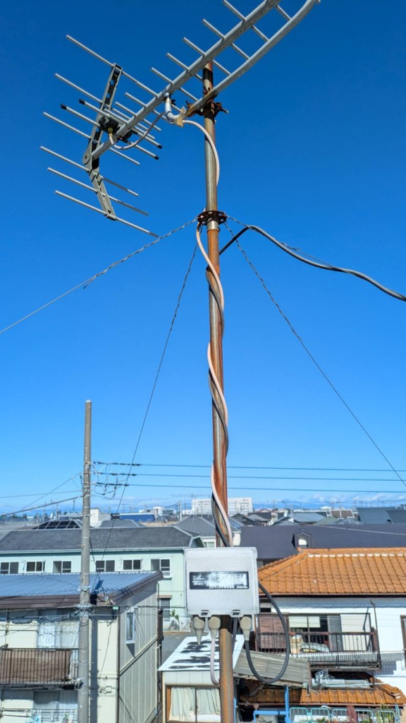 川越市今成の既存住宅でテレビ視聴不良による修理