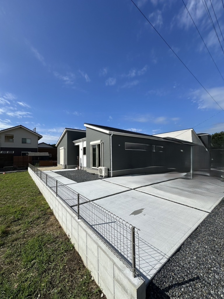 美濃加茂市加茂野町の平屋新築に外から見えない地デジ屋根裏アンテナ工事