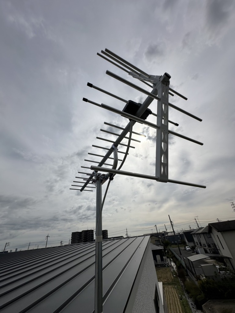 岐阜市上尻毛のとても電波の弱い新築での地上波デジタル放送テレビアンテナ工事