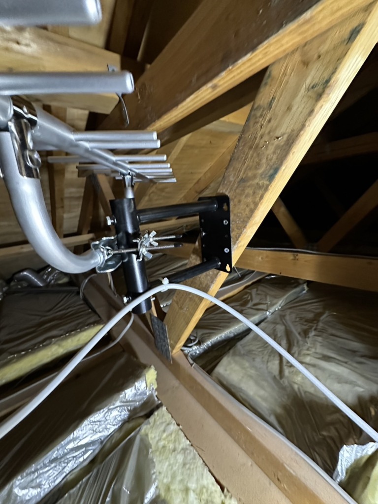 三重郡菰野町川北の既存住宅でテレビ受信不良修理