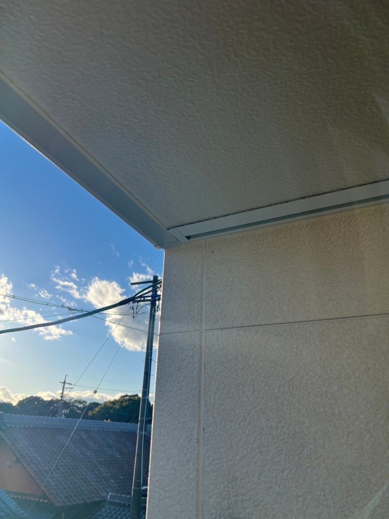 名古屋市北区如意の新築ベランダにデザインアンテナ壁面工事