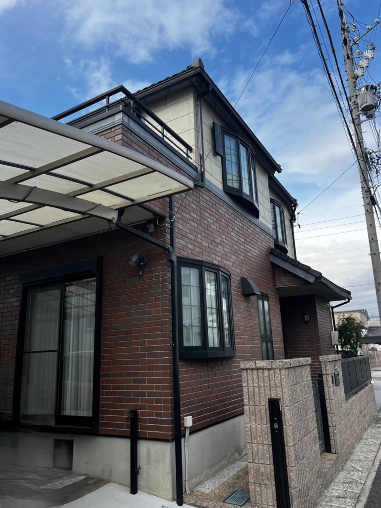 名古屋市西区歌里町の既存住宅でアンテナ老朽化に伴いデザインアンテナへの交換工事