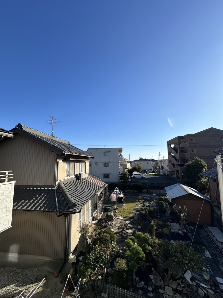 名古屋市中川区戸田ゆたかの塗り壁新築での壁面にデザインアンテナ工事