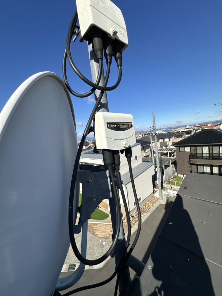 羽島郡笠松町北及の既存住宅でテレビが映らない修理作業