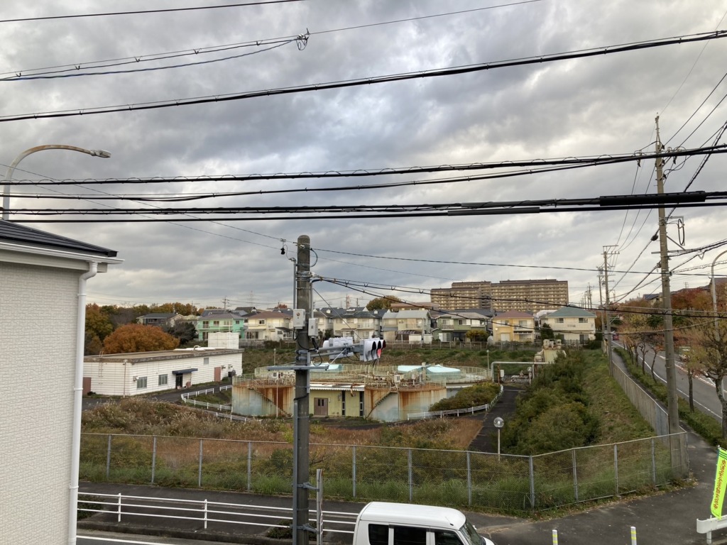 尾張旭市大塚町の新築で今日も当店一番人気の屋根裏アンテナ工事