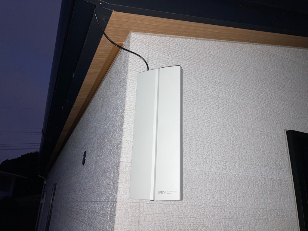 岡崎市竜美台の新築に災害に強いデザインアンテナ壁面工事