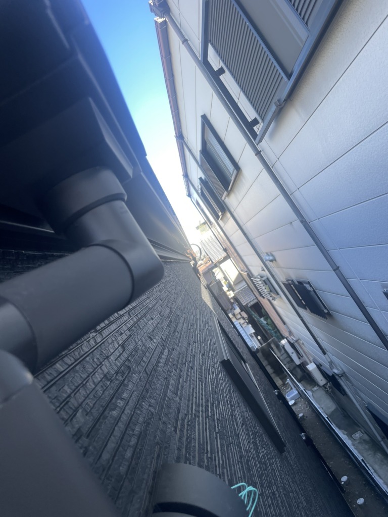 草津市川原町の光仕様の新築に外から見えない地上波デジタル放送テレビアンテナ工事