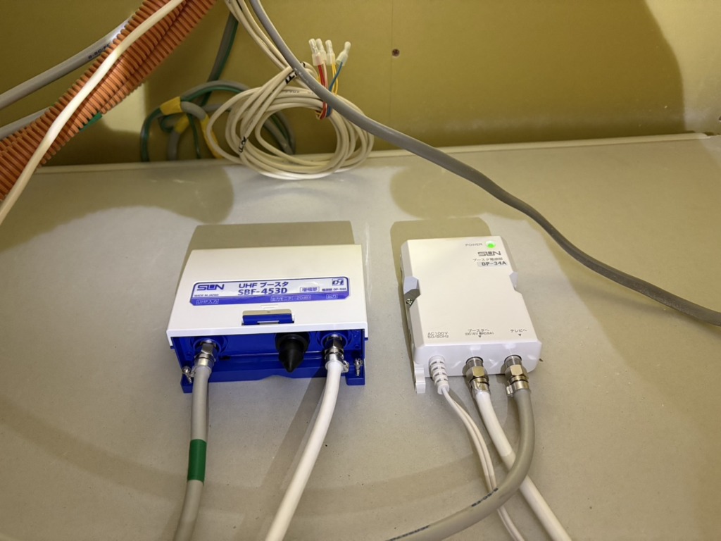 栗東市下鈎の新築にお洒落なデザインアンテナ壁面工事