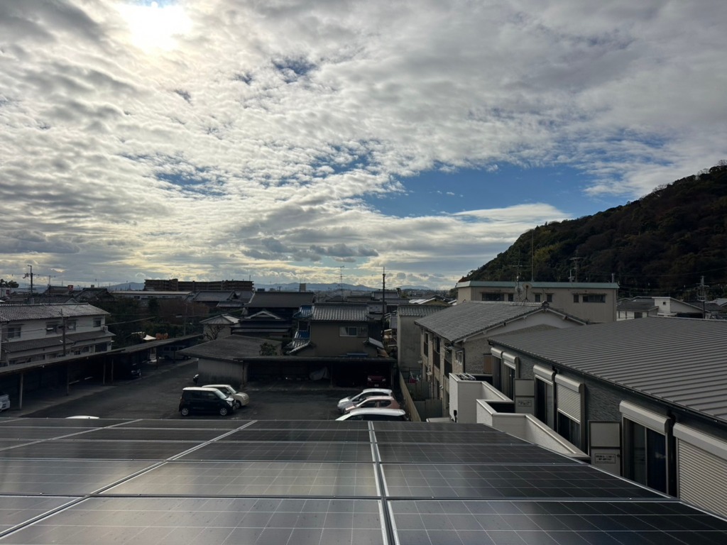 八幡市八幡で光テレビから小型フラットアンテナへの切り替え工事