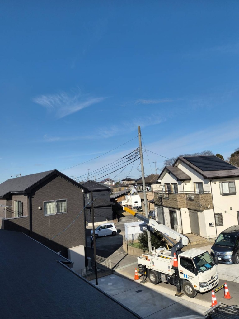 市原市山木のタイル外壁平屋新築にデザインアンテナ壁面工事