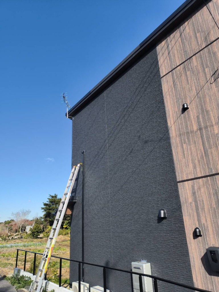 長生郡一宮町東浪見の新築に安定受信目的の八木式アンテナサイドベース工事