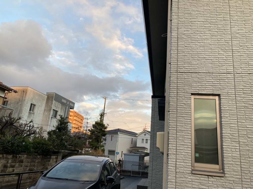 名古屋市北区辻町の新築に建物の外観が気にならない地上波デジタル放送屋根裏アンテナ工事