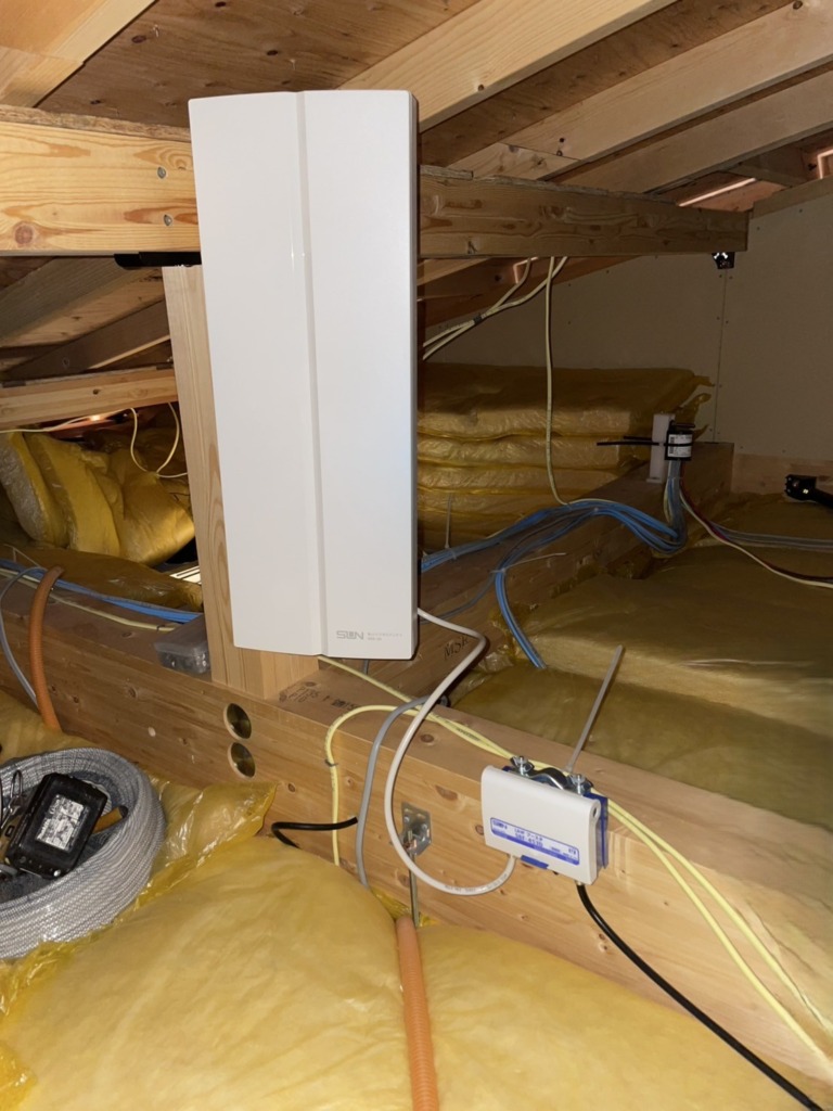 相模原市南区上鶴間本町の新築に台風でも安心の地上波デジタル放送屋根裏アンテナ工事