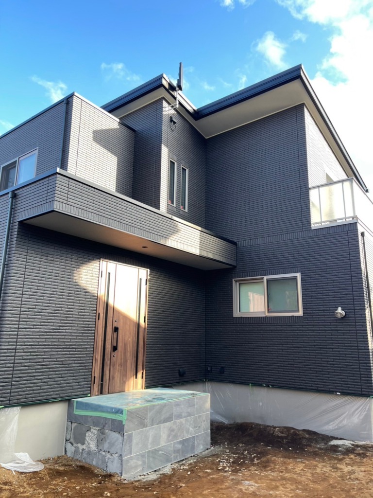 綾瀬市吉岡のハイドロテクトタイル外壁の一条工務店新築に地上波デジタル放送アンテナ工事