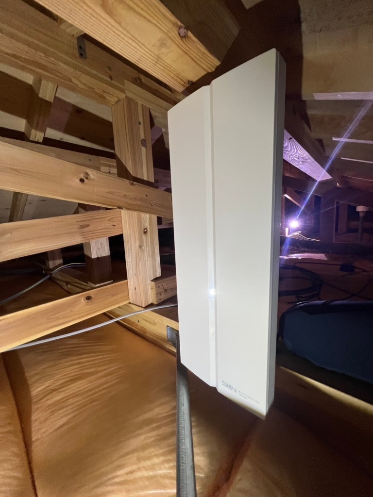 瀬戸市中水野町の住友林業既存住宅に外から見えない屋根裏地上波デジタル放送アンテナ工事