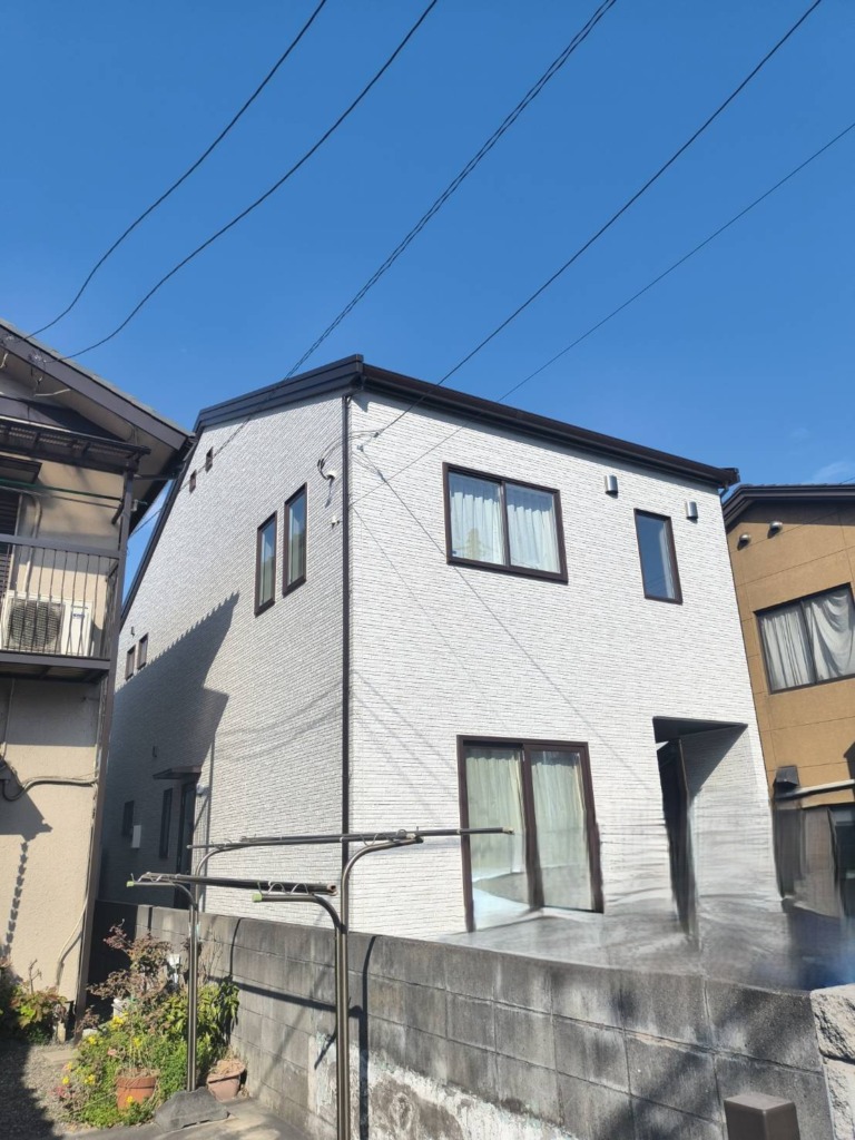 千葉市中央区末広の新築でスタイリッシュなユニコーンアンテナ工事